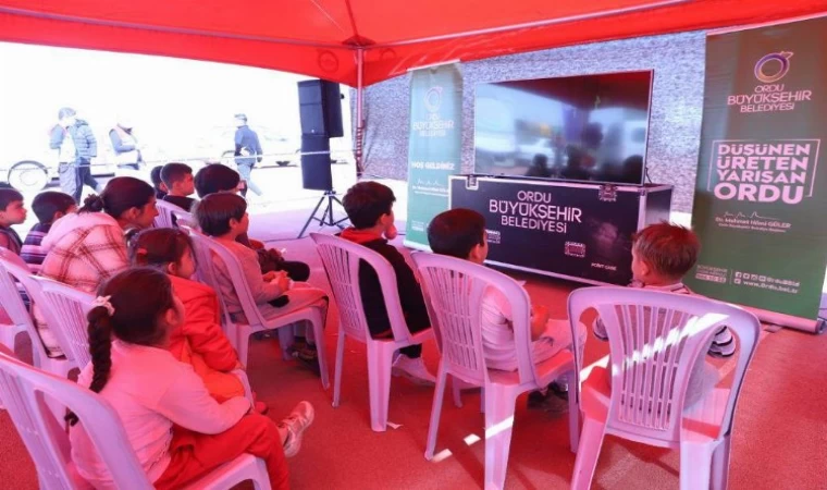 Adıyaman’da çocuklara oyun terapisi