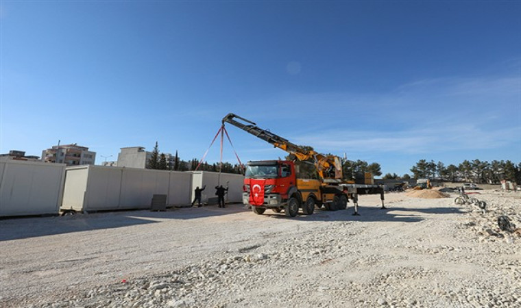 Adıyaman’da geniş bir alana konteyner kent kuruluyor