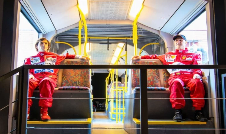 Formula 1’in iki efsane pilotu Kıbrıs’ta buluştu