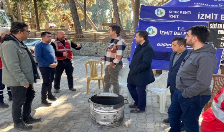 İzmit’in Hatay’daki aşevine Saadet Partisi’nden ziyaret