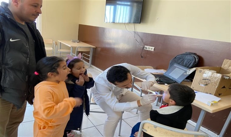 Şanlıurfa’da günlük 500 depremzede yerinde muayene ve tedavi edildi