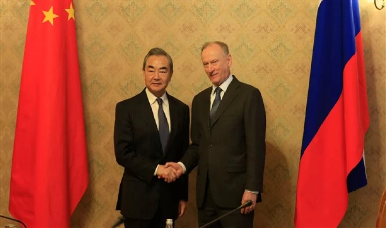 Wang Yi Rusya Güvenlik Konseyi Sekreteri Nikolay Patruşev’le görüştü