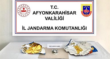 Afyonkarahisar’da cips poşetine gizlenmiş 26,5 gram uyuşturucu ele geçirildi