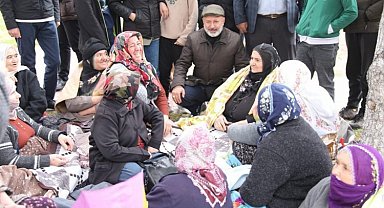 Ahmet Çolakbayrakdar 'Şükür Sofrası'nda