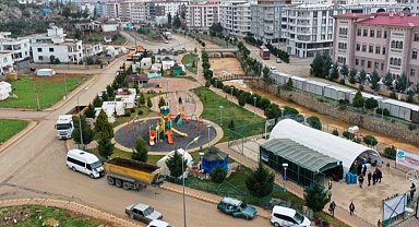 Ahmet Çolakbayrakdar'a mobil teşekkür