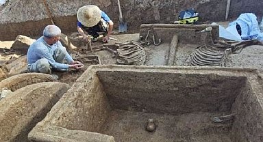 Arkeologlar Çin’in merkezinde 570 antik mezar buldu