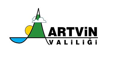 Artvin'de kayak yapanların üzerine çığ düştü