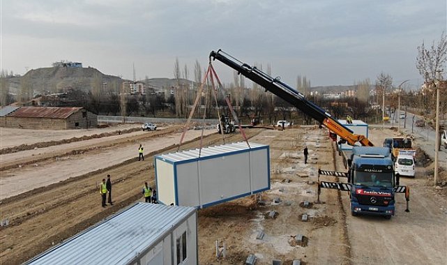 Bağcılar Belediyesi, Malatya'da konteyner kent kuruyor