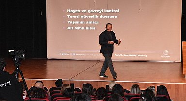 Bahçeşehir Koleji Velilerini Prof. Dr. Acar Baltaş ile Buluşturdu