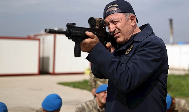 Bakan Akar sıfır noktadan açıkladı