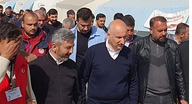 Bakan Karaismailoğlu, Kahta'da incelemelerde bulundu