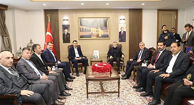 Bakan Nebati ve Bakan Kurum'dan Şanlıurfa Valiliği'ne ziyaret