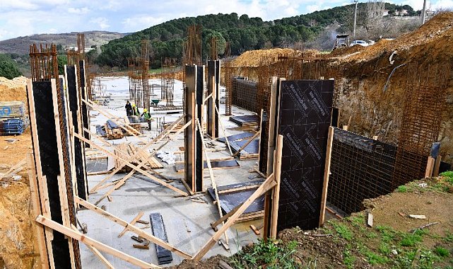 Balya'ya tam donanımlı terminal ve istasyon