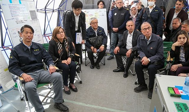 Başkan Şahin, Oğuzeli ilçesindeki sahra hastanesini ziyaret etti