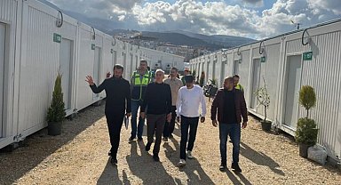 Başkan Zolan depremzedelerle buluştu