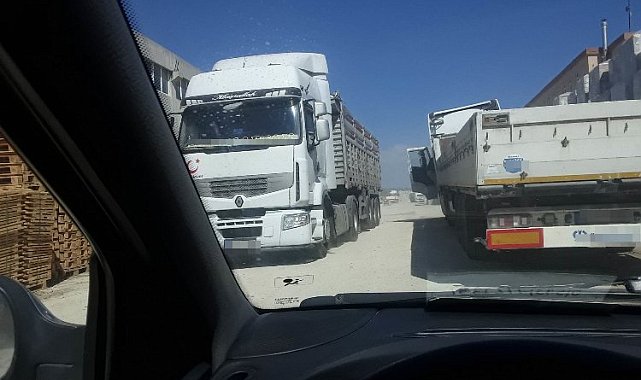 Bilecik'te yolları işgal edilen köylüler dertli!