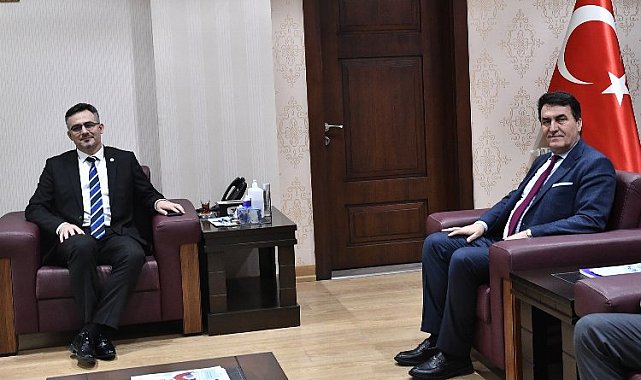 BTÜ Rektörü'ne Başkan Dündar'dan ziyaret