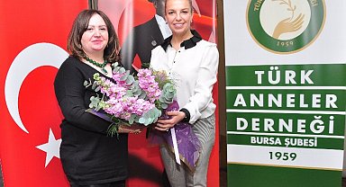 Bursalı annelerden 'eğitim' gönüllüğü