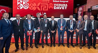 BUSİAD, iş dünyasını İzmir'de temsil etti