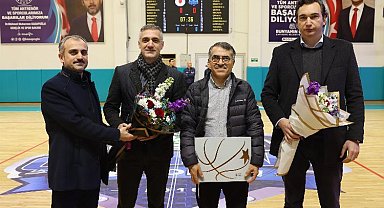 Çayırova'da dostluk kazandı