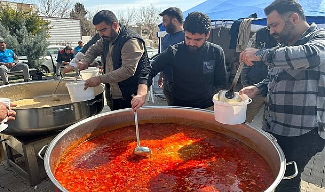 CEPDER'in deprem bölgesine destekleri sürüyor