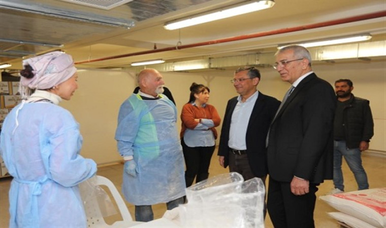 CHP’li Özel: ”Mersin için özel statü verilmeli”