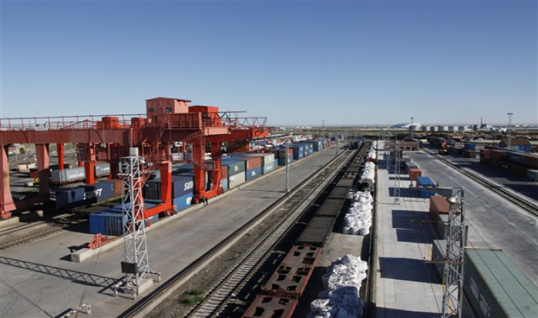 Çin’in Kuşak ve Yol ülkeleriyle ticaret ve yatırımında büyük artış