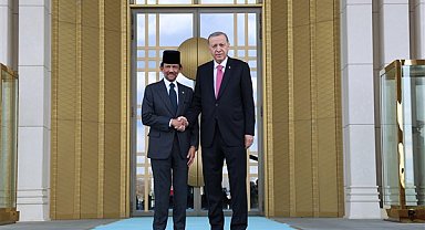 Cumhurbaşkanı Erdoğan, Brunei Darüsselam Sultanı Waddaulah ile görüştü
