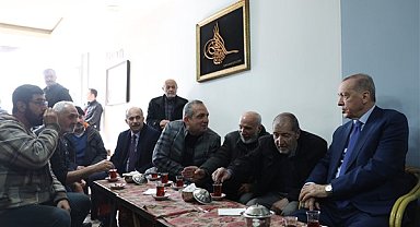 Cumhurbaşkanı Erdoğan, İstanbul'da esnaf ziyareti yaptı
