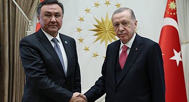 Cumhurbaşkanı Erdoğan, TDT Genel Sekreteri Ömüraliyev'i kabul etti