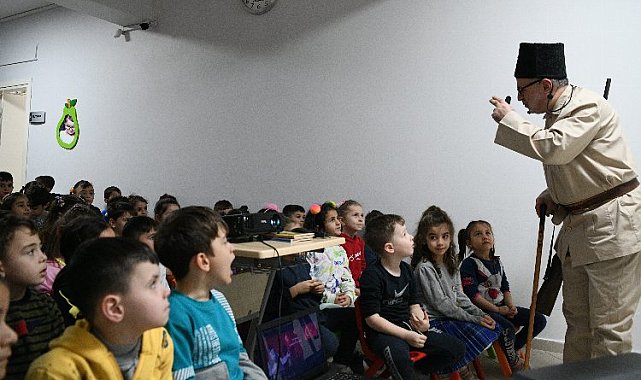 Depremzede çocuklara Çayırova'dan moral etkinliği