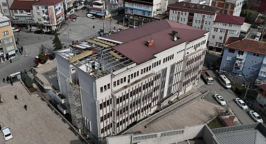 Dilovası Belediye binası yıkılıyor