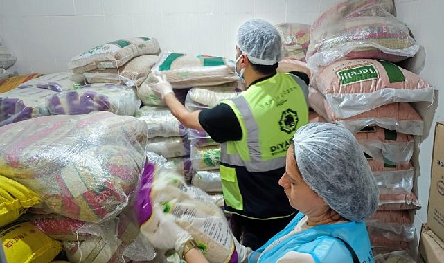 Diyarbakır'ın üç ayrı merkezinde iftar çadırı