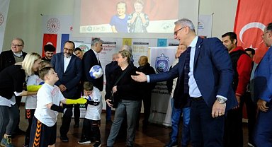 Down sendromlu çocuklar hentbol ile buluşuyor