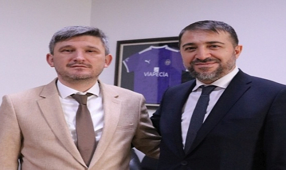 Dr. Ersan Özgür, Başkan Karakuş'u Ziyarette Bulundu
