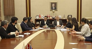 Ekrem İmamoğlu, Zeydan Karalar'ı ziyaret etti