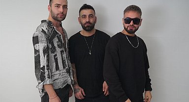 Elektronik müzikçileri topluyorlar