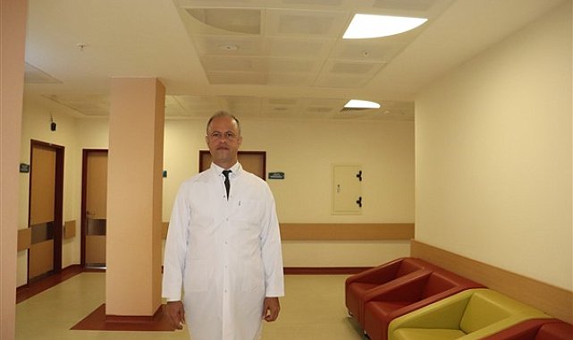 Enkaz kaldırma ve yıkım çalışmalarında yayılacak toz hastalığa neden olabilir