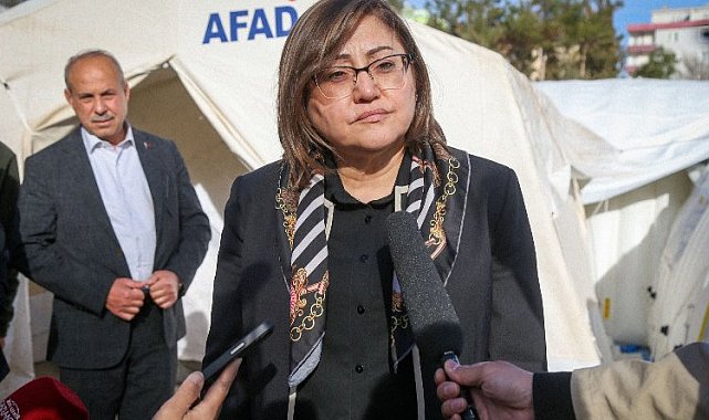 Gaziantep Büyükşehir'den öğrencilere maddi destek