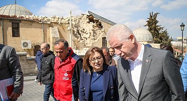 Gaziantep'in zarar gören tarihi yapılarına yakın mercek