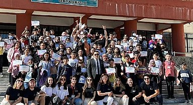 Geleceğe Adımlar Derneği Deprem Bölgesinden Gelen 200 Öğrenciye Umut Olacak