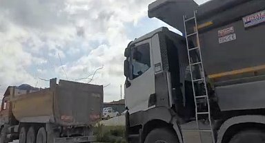 Hatay'da enkaz kaldırma çalışmaları devam ediyor