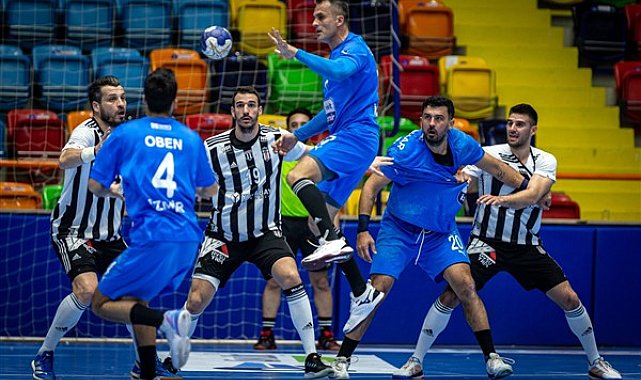 Hentbol Erkekler Türkiye Kupası'nda Beşiktaş Yurtbay Seramik yarı finalde