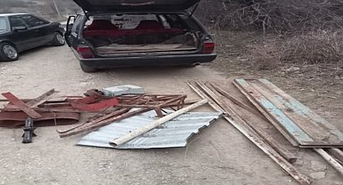 Hurda hırsızları Jandarma'dan kaçamadı!
