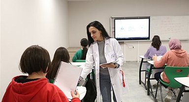 İBB'den depremzede gençlere eğitim desteği