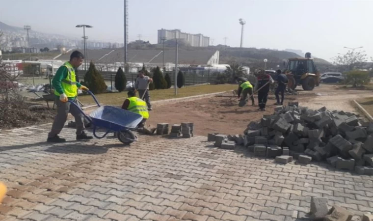 İnegöl Belediyesi tüm birimleriyle Onikişubat’ta seferber