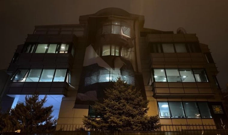 İYİ Parti’deki ’acil’ toplantı sona erdi... Görüşmeler bugün sürecek