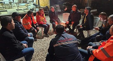İzmit ile Nilüfer'in yerel yönetimleri Kahramanmaraş'ta fikir alışverişi yaptı