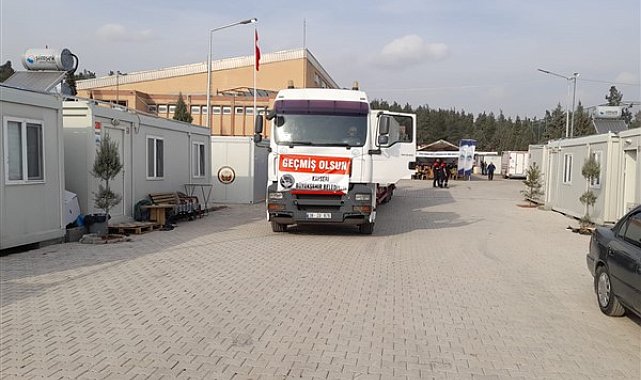 Kayseri Büyükşehir Belediyesi'nin deprem bölgesine destekleri sürüyor