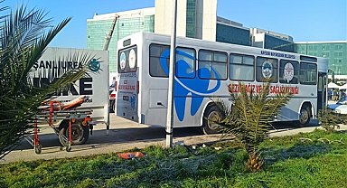 Kayseri Büyükşehir'in Gezici Ağız ve Diş Sağlığı Kliniği deprem bölgesinde